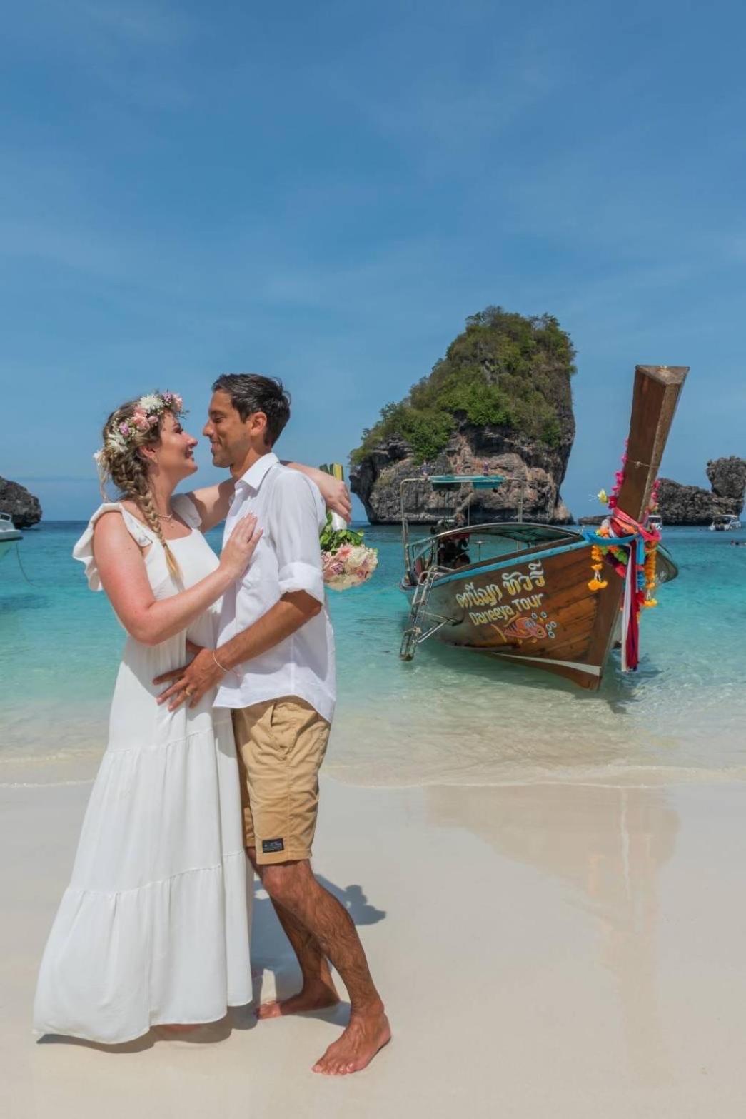 Phi Phi Maiyada Resort Экстерьер фото