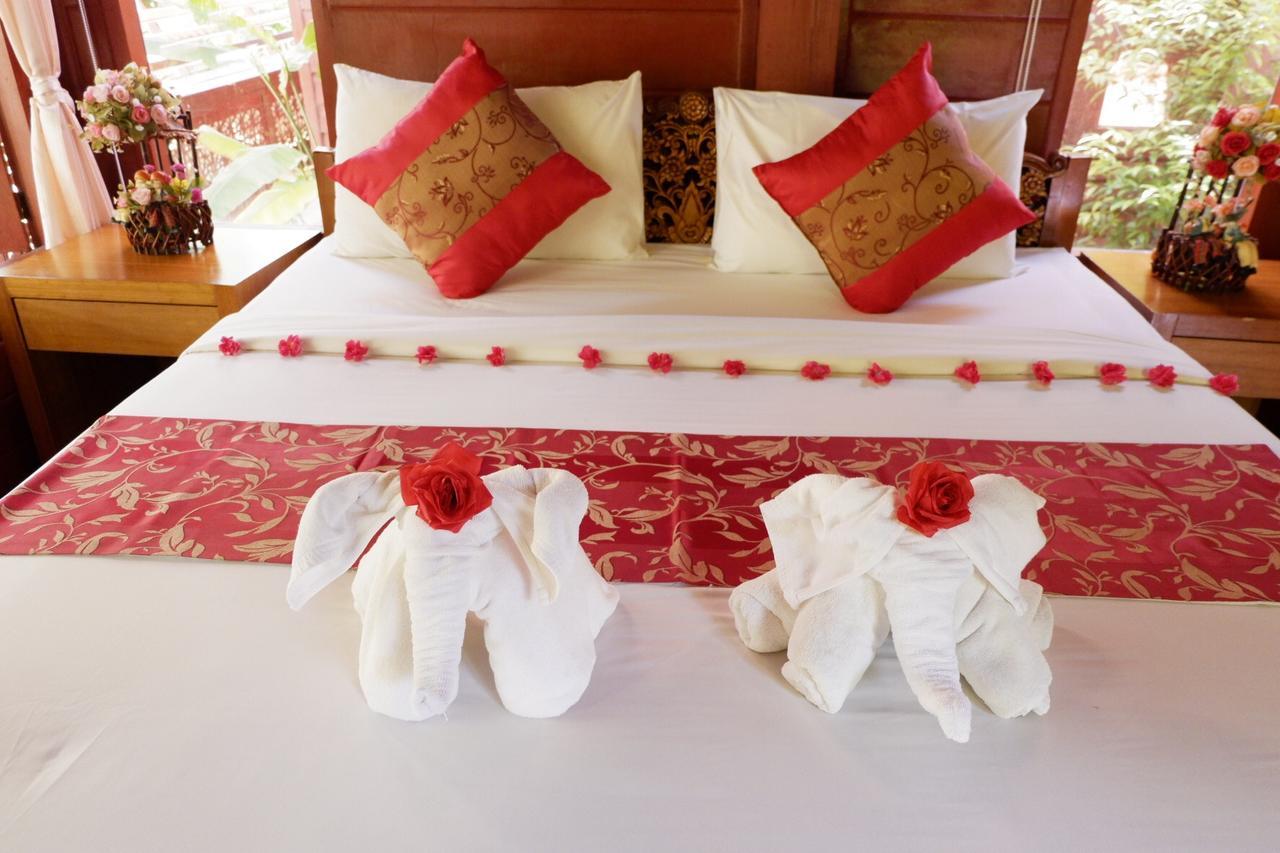 Phi Phi Maiyada Resort Экстерьер фото