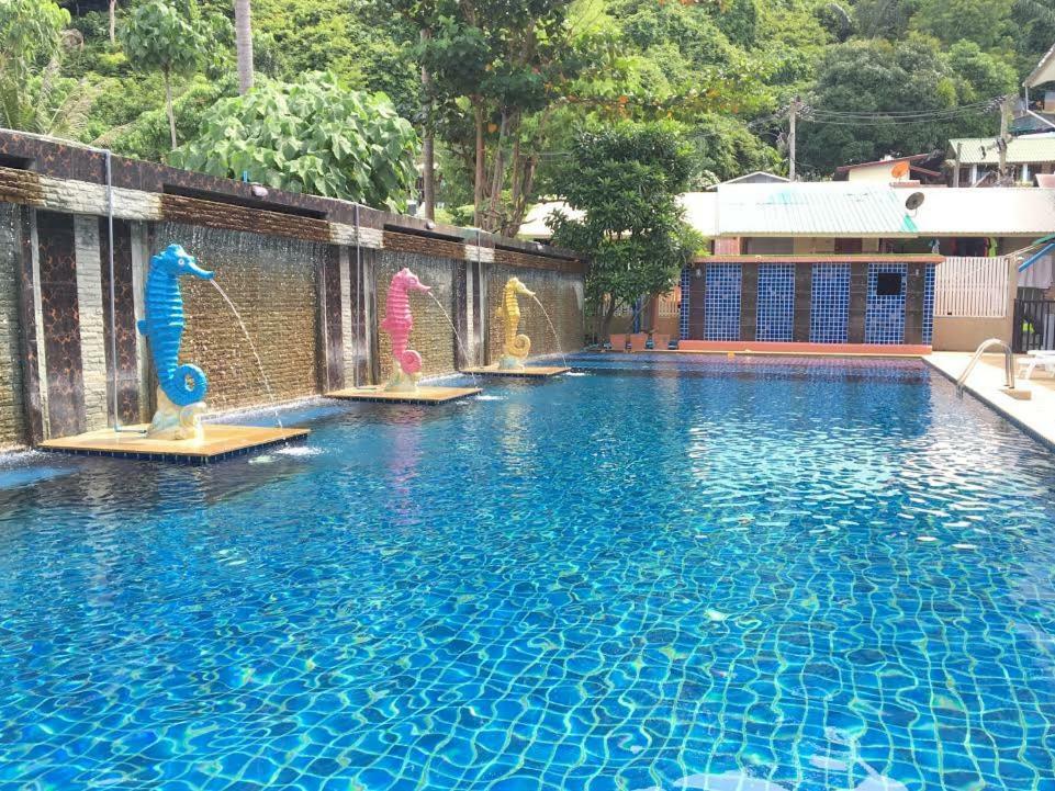 Phi Phi Maiyada Resort Экстерьер фото